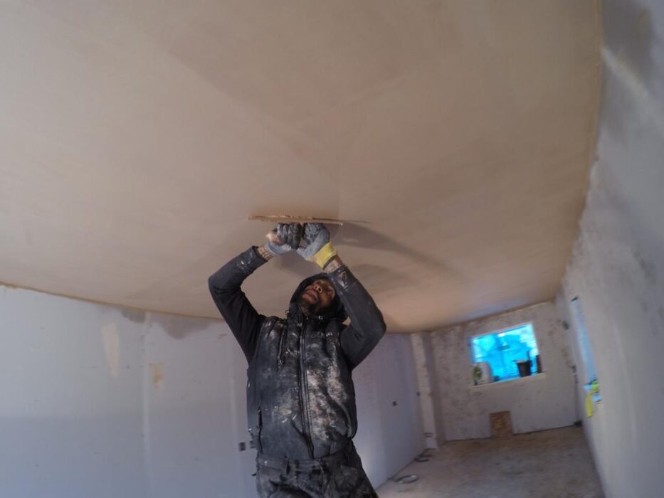Plastering Solutions for Ceiling